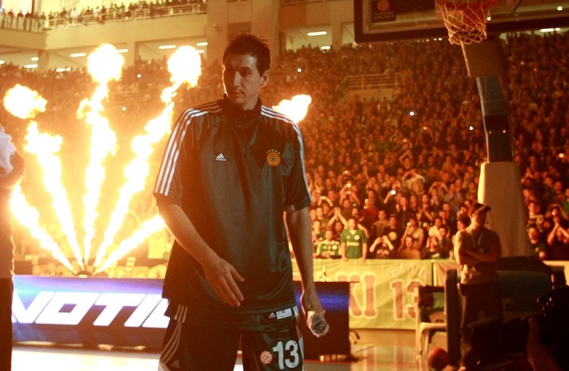 Χρόνια πολλά Δημήτρη Διαμαντίδη! (photos+videos)