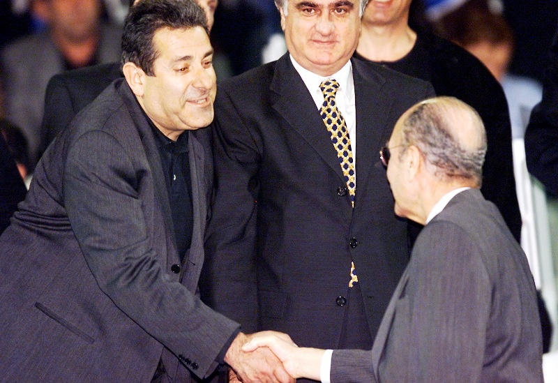 Εκλογές 2012: Πολιτικοί στο γήπεδο, σαν να λέμε «επικίνδυνες αποστολές»! (photos)