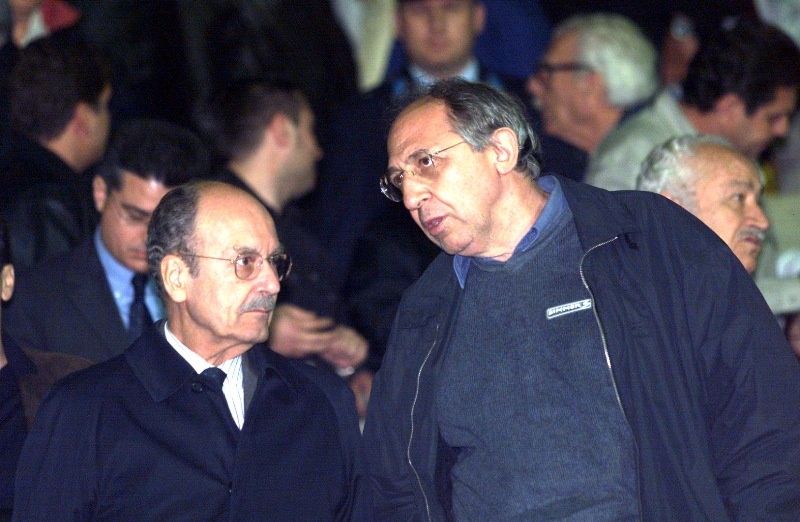 Εκλογές 2012: Πολιτικοί στο γήπεδο, σαν να λέμε «επικίνδυνες αποστολές»! (photos)