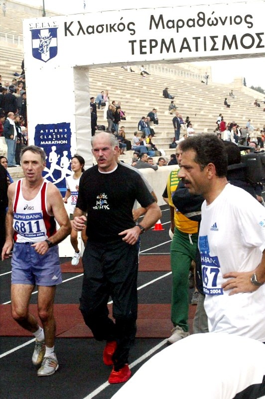 Εκλογές 2012: Ο Γιώργος Παπανδρέου στα σπορ (photos+video)