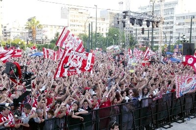 Οι φιέστες του «αυτοκράτορα» Ολυμπιακού! (videos+photos)