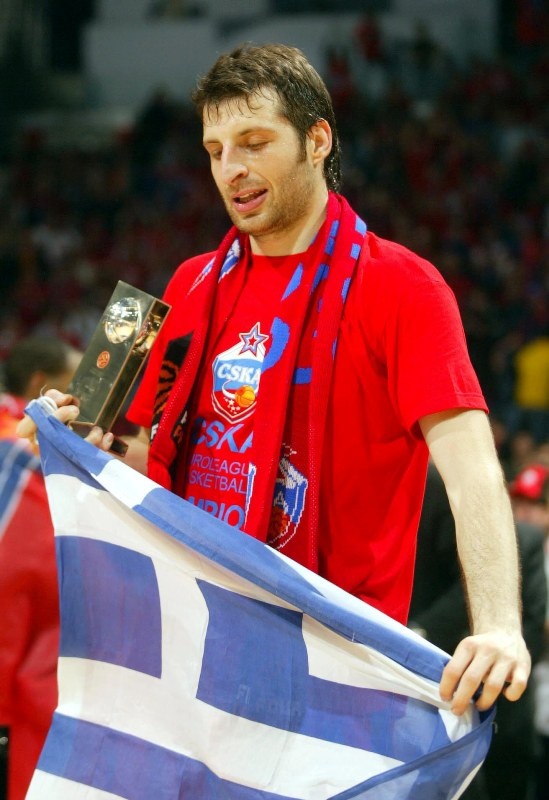 Ο Θοδωρής Παπαλουκάς γίνεται 34!