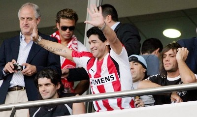 Οι φιέστες του «αυτοκράτορα» Ολυμπιακού! (videos+photos)