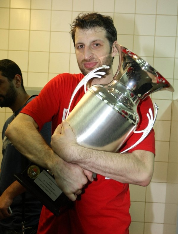 Ο Θοδωρής Παπαλουκάς γίνεται 34!