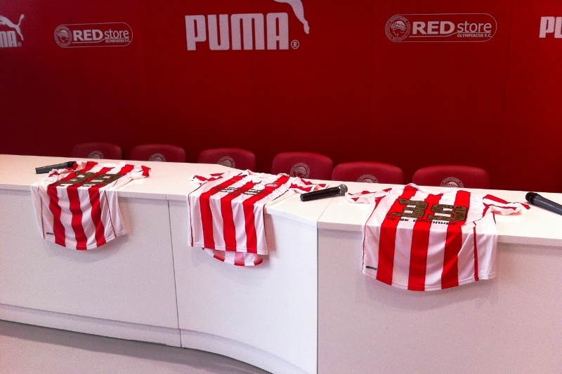 «Θα είμαστε και του χρόνου εδώ με το 4ο αστέρι στην φανέλα του Ολυμπιακού!» (videos+photos)