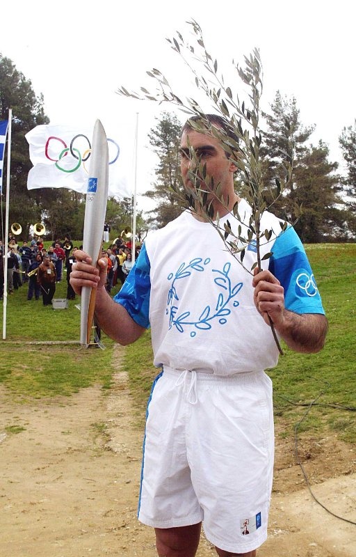 Η Αφή της Ολυμπιακής Φλόγας για το Λονδίνο 2012 (photos+video)
