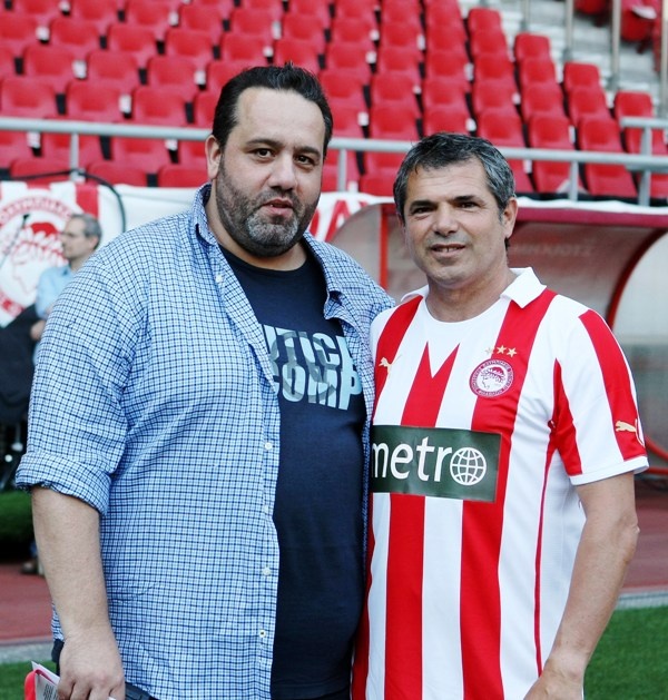 Φιέστα Ολυμπιακού: Οι «άσπροι» νίκησαν τους «ερυθρόλευκους» (videos+photos)