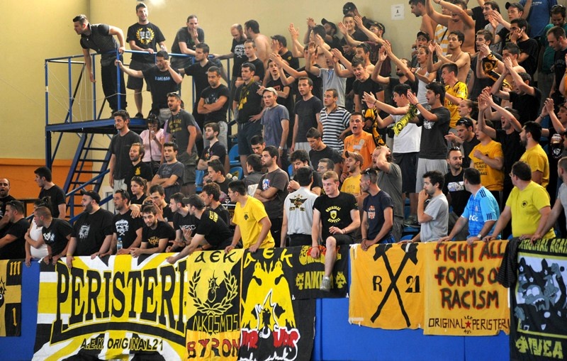 «Ζωντανή» στο κυνήγι του πρωταθλήματος η ΑΕΚ
