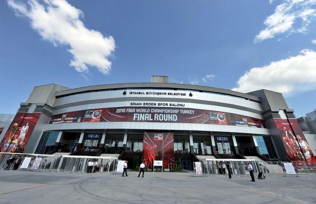 «Sinan Erdem», το σαλονάκι της Πόλης