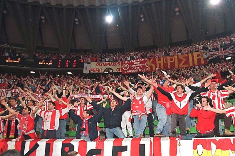 Τα «ερυθρόλευκα»... καραβάνια στα final 4 (photos+videos)