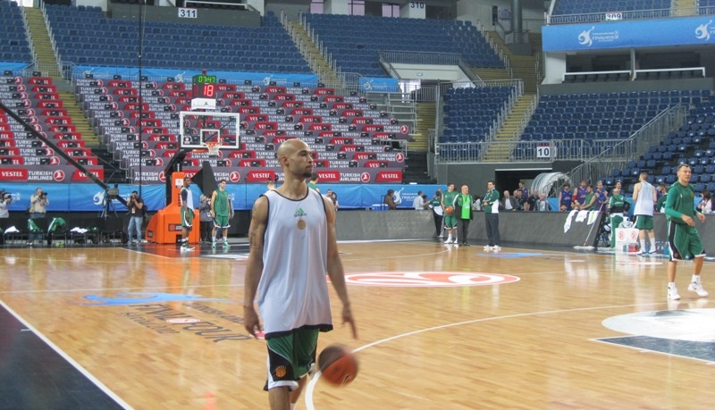 LIVE WEB TV: Η προπόνηση του Παναθηναϊκού στην Πόλη (photos)