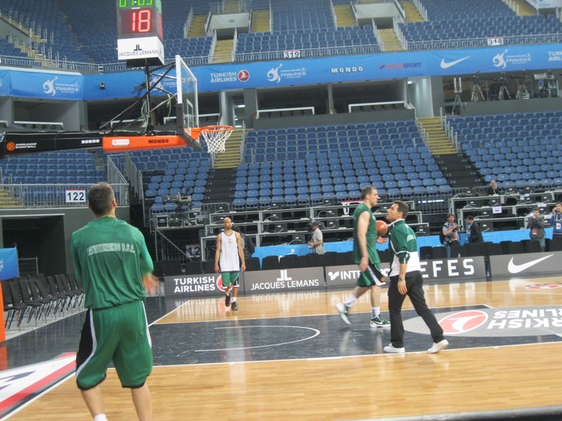 LIVE WEB TV: Η προπόνηση του Παναθηναϊκού στην Πόλη (photos)