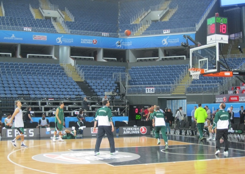 LIVE WEB TV: Η προπόνηση του Παναθηναϊκού στην Πόλη (photos)