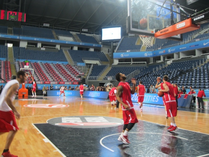 LIVE WEB TV: Η προπόνηση του Ολυμπιακού στην Πόλη (photos)