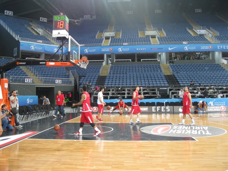 LIVE WEB TV: Η προπόνηση του Ολυμπιακού στην Πόλη (photos)