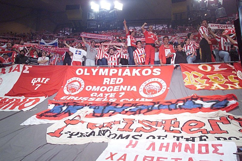 Τα «ερυθρόλευκα»... καραβάνια στα final 4 (photos+videos)