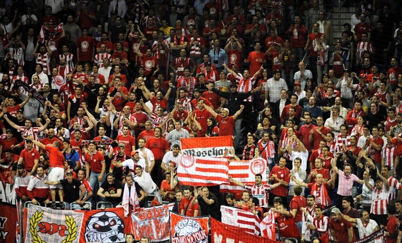 Τα «ερυθρόλευκα»... καραβάνια στα final 4 (photos+videos)