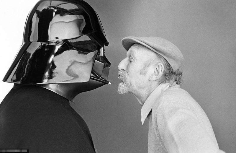 Star Wars: Η αυτοκρατορία αντεπιτίθεται… με ανέκδοτες φωτογραφίες (photos+video)