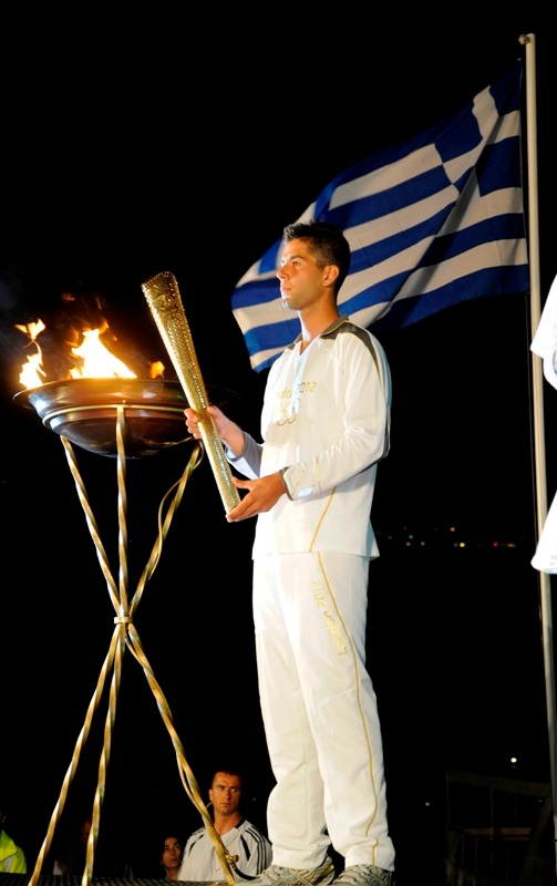 Ολυμπιακή Φλόγα: Διέσχισε τη Δυτική Ελλάδα