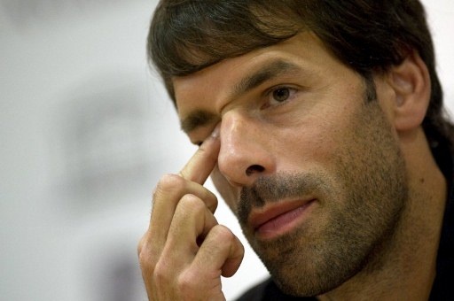 Ανακοίνωσε την απόσυρσή του ο Φαν Νίστελροϊ