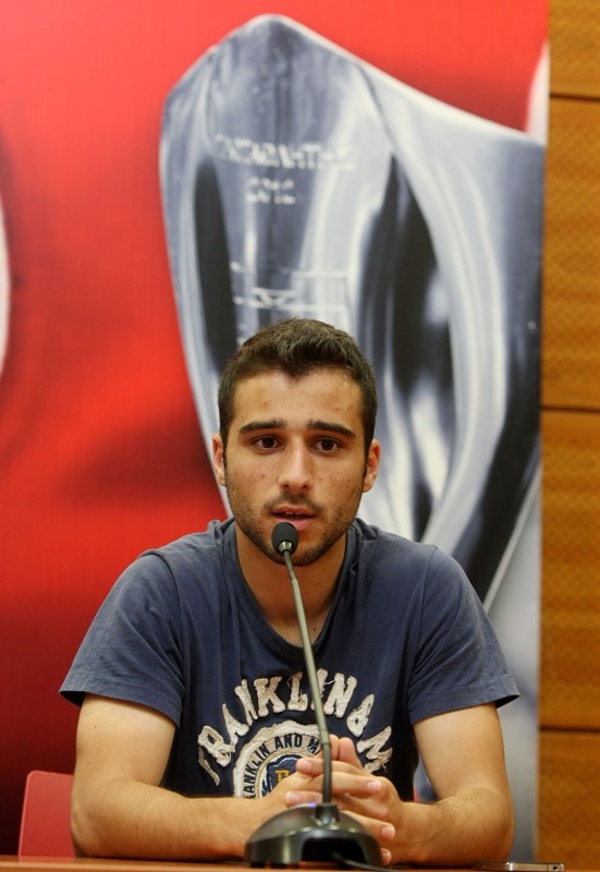 Ολυμπιακός: «Στήριξε το... 4ο αστέρι» (photos+videos)