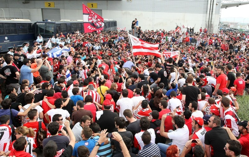 Άφιξη Ολυμπιακού: Η τηλεοπτική μετάδοση του ANT1 (video+photos)