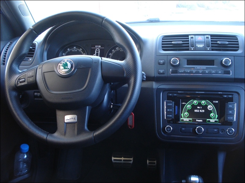 Skoda Fabia RS (photos)