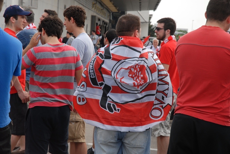 Άφιξη Ολυμπιακού: Η πιο «γλυκιά» αναμονή! (videos+photos)