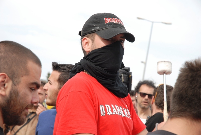 Άφιξη Ολυμπιακού: Η πιο «γλυκιά» αναμονή! (videos+photos)