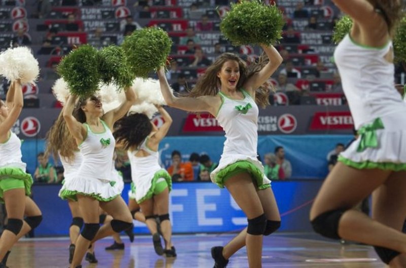 Εντυπωσίασαν στο Final 4 οι τσιρλίντερ της Ζαλγκίρις (photos+video)
