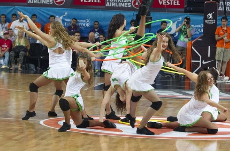 Εντυπωσίασαν στο Final 4 οι τσιρλίντερ της Ζαλγκίρις (photos+video)
