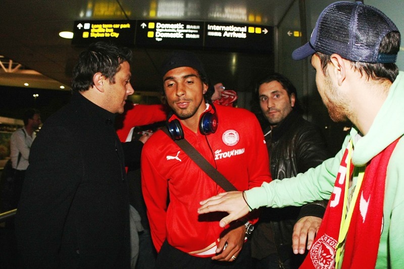 Ολυμπιακός: Αποθέωση για την αποστολή στη Μελβούρνη (video+photos)