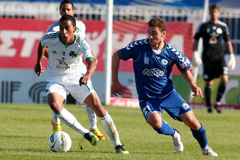 Έπεσαν οι… μάσκες κι άνθισε το «τριφύλλι» στο Περιστέρι (videos+photos)