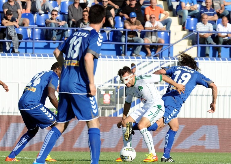 Νίνης: Ο μασκοφόρος… τιμωρός (video+photos)