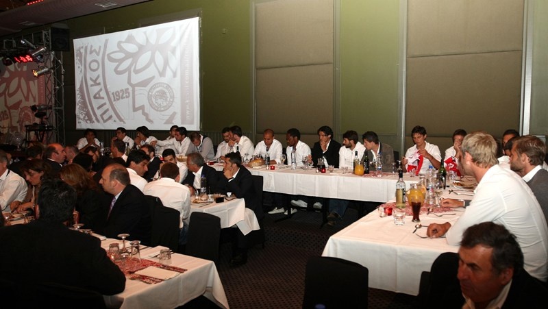 Ολυμπιακός: «Ερυθρόλευκη»… τρέλα και στην Αυστραλία (photos)