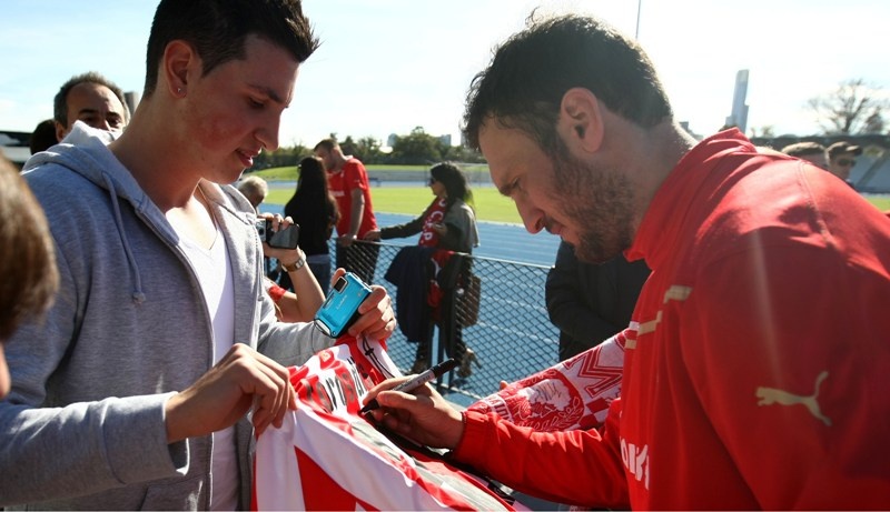 Video και φώτο κλικ από την προπόνηση του Ολυμπιακού στην Αυστραλία