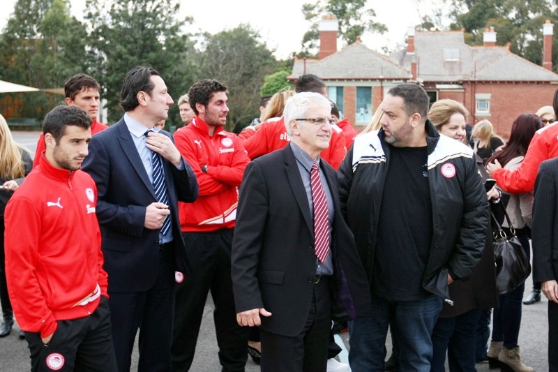 Ολυμπιακός: Διπλή επίσκεψη στην Αυστραλία (photos)