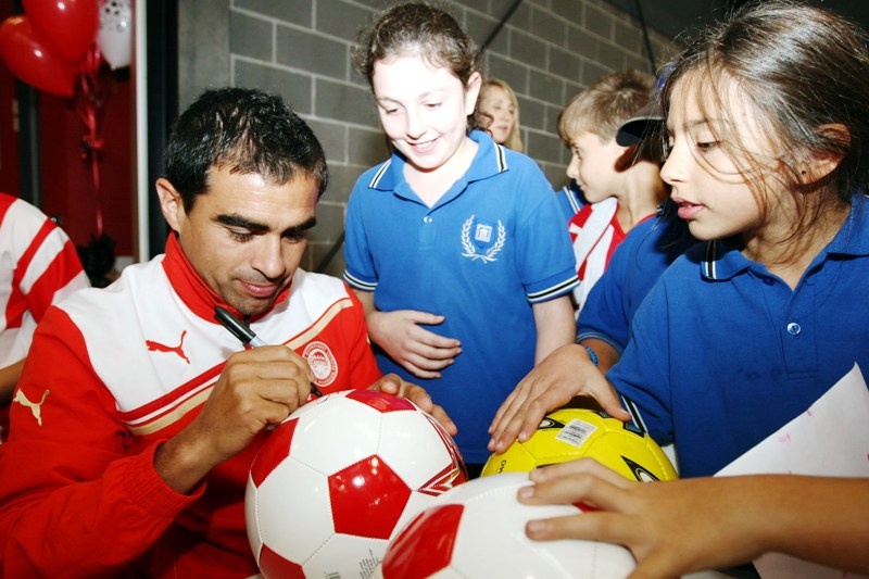 Ολυμπιακός: Διπλή επίσκεψη στην Αυστραλία (photos)
