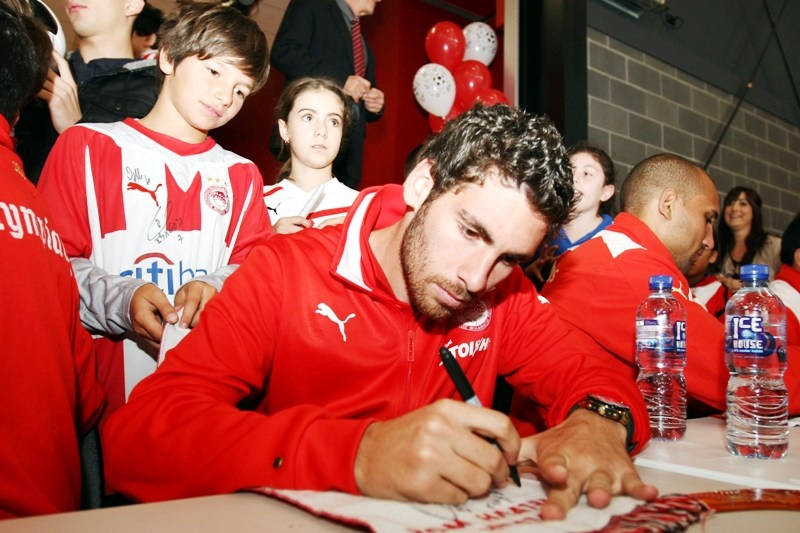 Ολυμπιακός: Διπλή επίσκεψη στην Αυστραλία (photos)