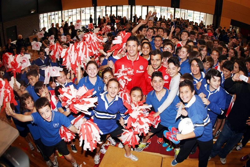 Ολυμπιακός: Διπλή επίσκεψη στην Αυστραλία (photos)