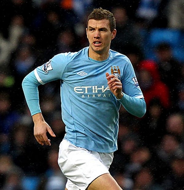 Τζέκο: Όταν το ένστικτο της μητέρας τον έσωσε από τις βόμβες!