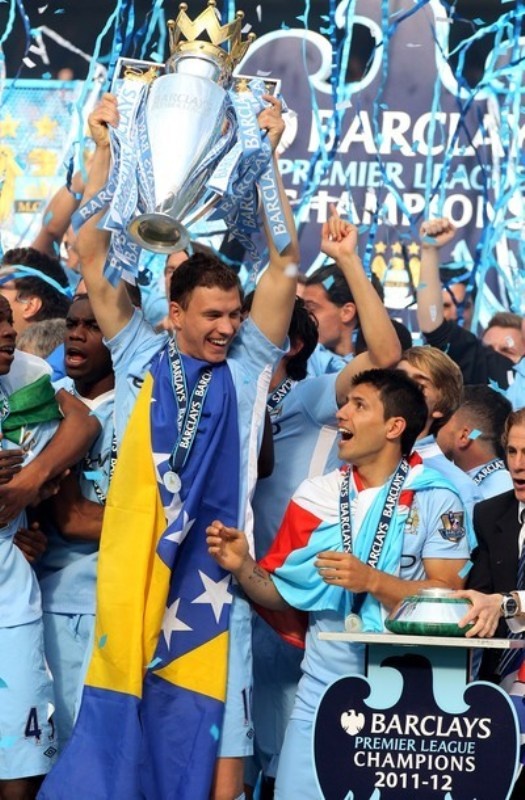 Τζέκο: Όταν το ένστικτο της μητέρας τον έσωσε από τις βόμβες!