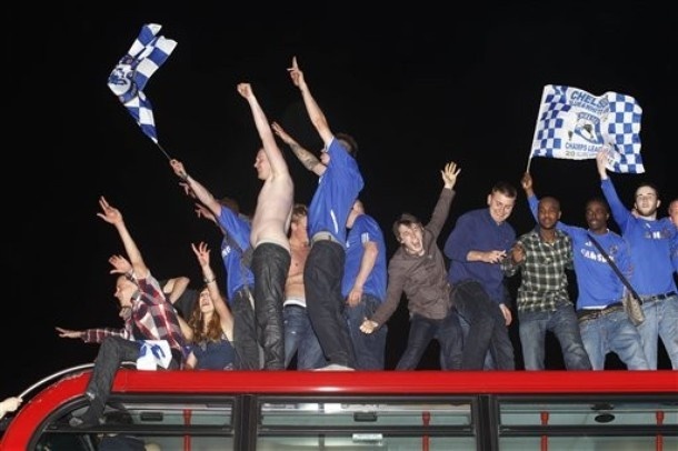 Τσέλσι: Όλο το Λονδίνο είναι… μπλε! (photos+videos)