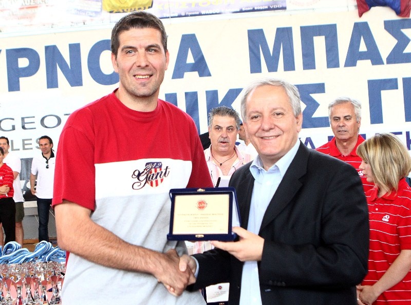 Αποθέωσαν τον Γκάλη στην Καλλιθέα (photos)