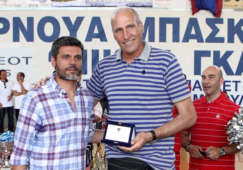 Αποθέωσαν τον Γκάλη στην Καλλιθέα (photos)