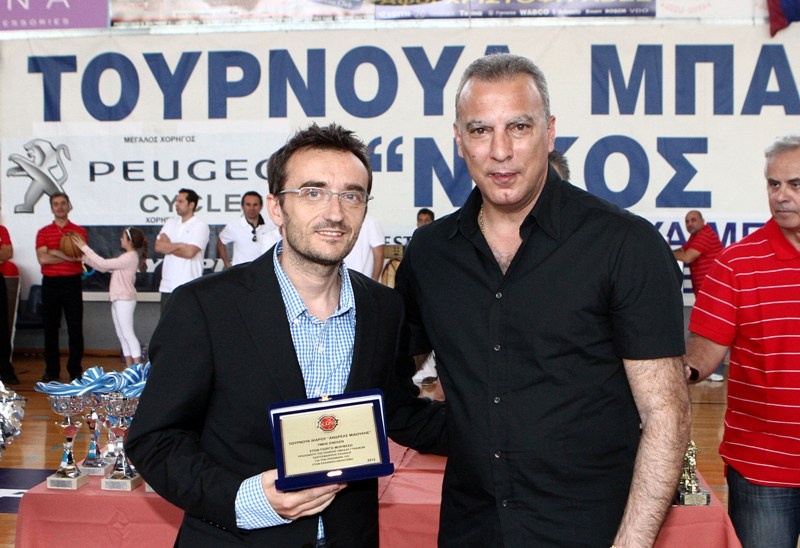 Αποθέωσαν τον Γκάλη στην Καλλιθέα (photos)