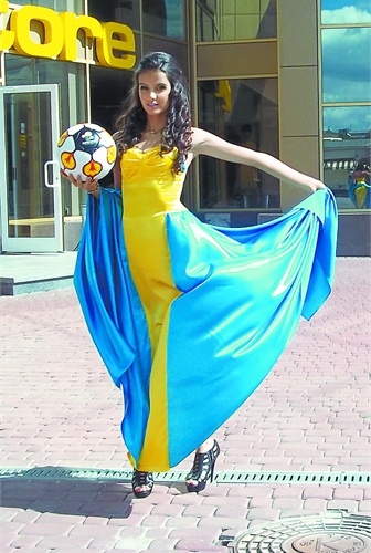 Euro 2012: Οι διαγωνιζόμενες για τη Miss Euro!