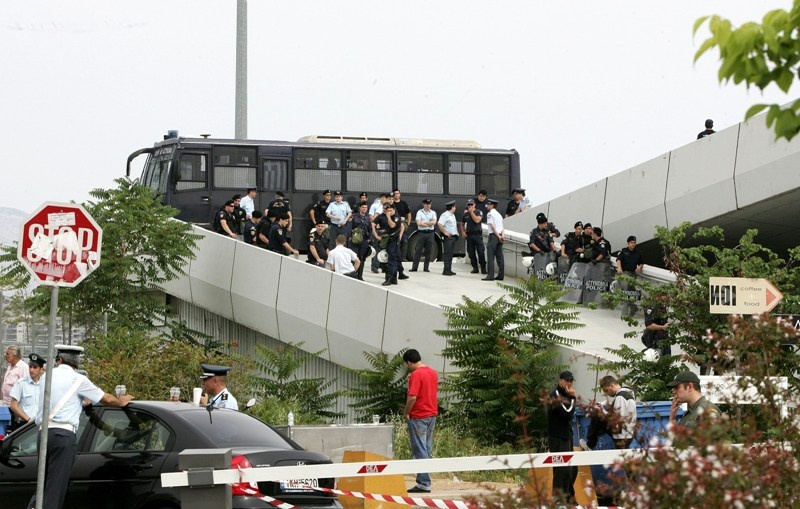 Αποκλεισμένη... ζώνη το ΣΕΦ (photos)