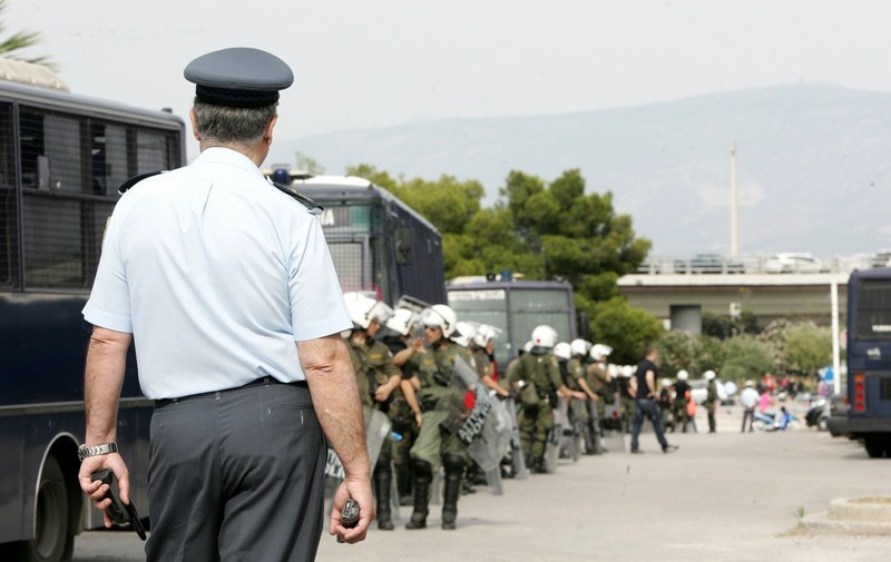 Αποκλεισμένη... ζώνη το ΣΕΦ (photos)