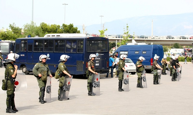 Αποκλεισμένη... ζώνη το ΣΕΦ (photos)